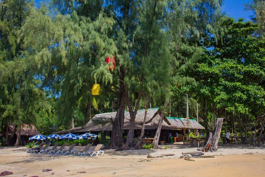 Kohjum Freedom Resort Koh Jum Ngoại thất bức ảnh