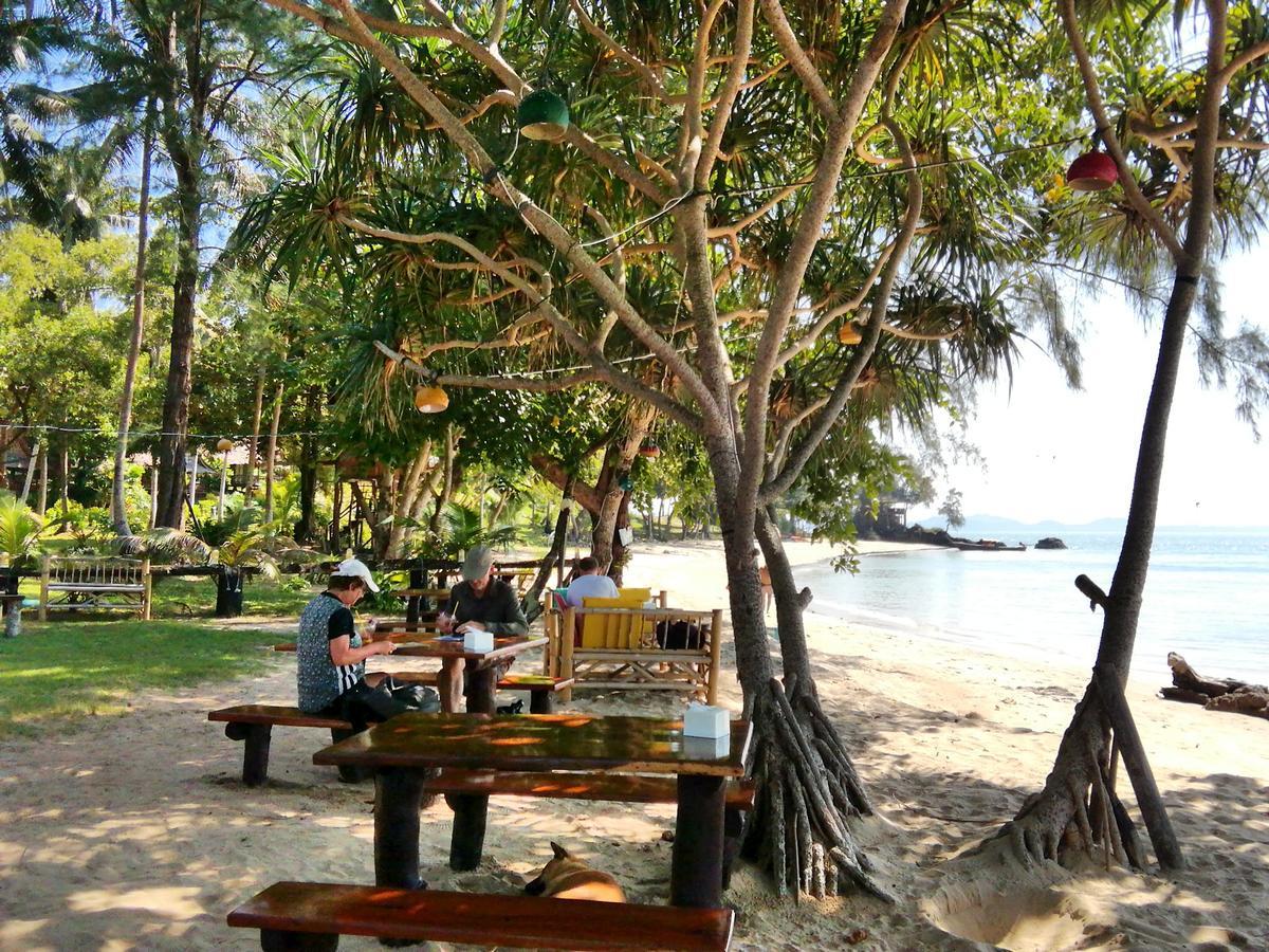 Kohjum Freedom Resort Koh Jum Ngoại thất bức ảnh