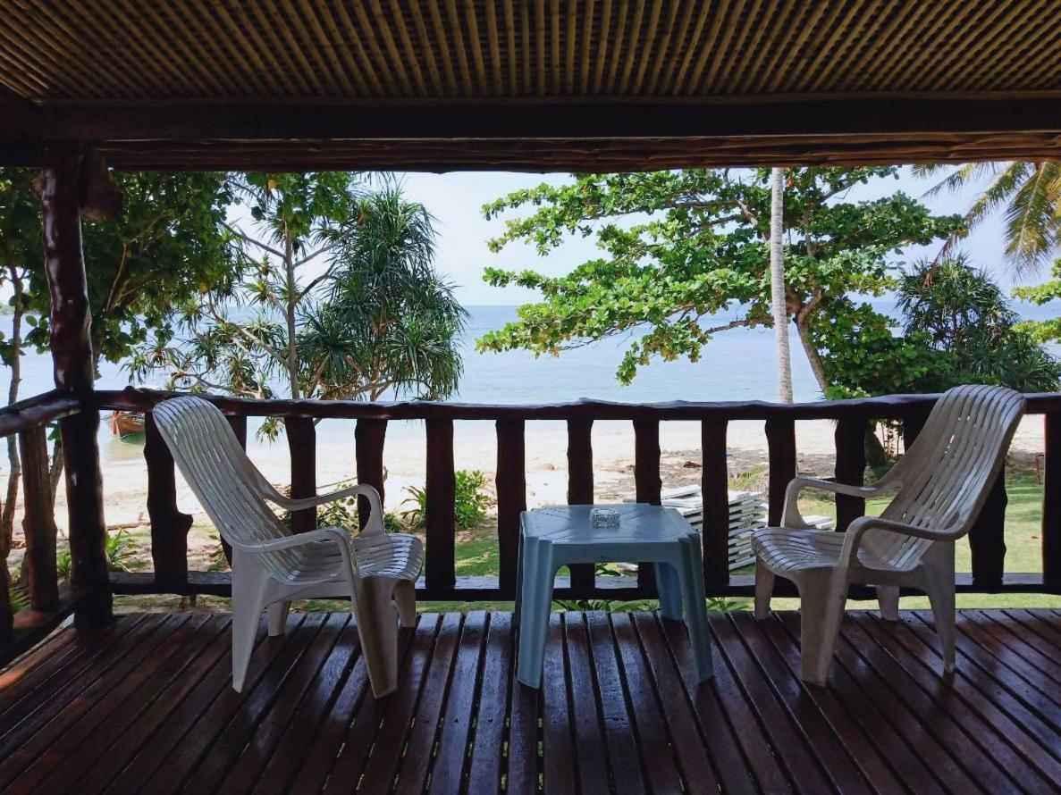 Kohjum Freedom Resort Koh Jum Phòng bức ảnh