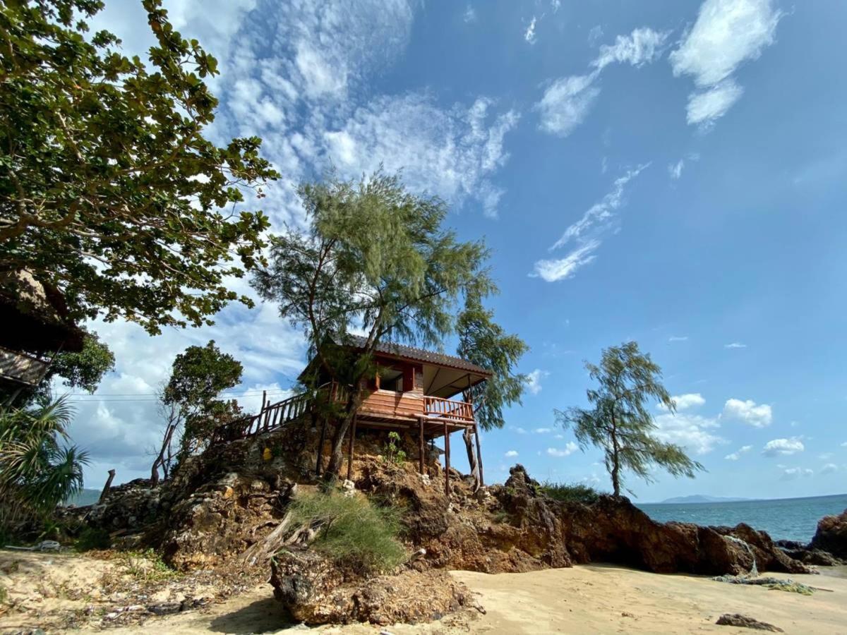 Kohjum Freedom Resort Koh Jum Ngoại thất bức ảnh